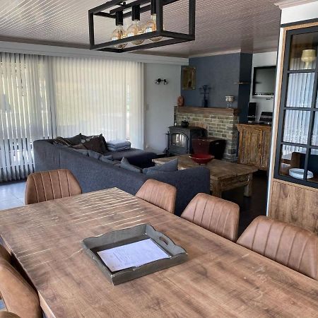 Luxurious Holiday Home With Jacuzzi Filly Exteriér fotografie
