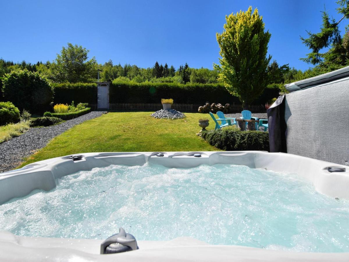 Luxurious Holiday Home With Jacuzzi Filly Exteriér fotografie