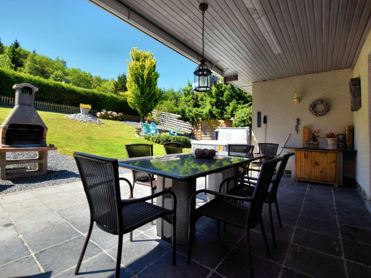 Luxurious Holiday Home With Jacuzzi Filly Exteriér fotografie